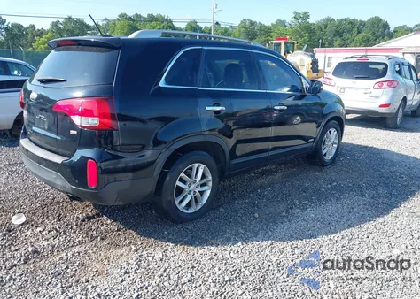 2014 Kia Sorento Lx z USA, uszkodzony, nr VIN 5XYKTCA62EG442574